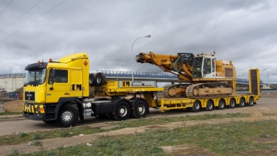 Transporte especial de tablaestacadora de 50 TM.