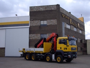 Camión grua PK 60